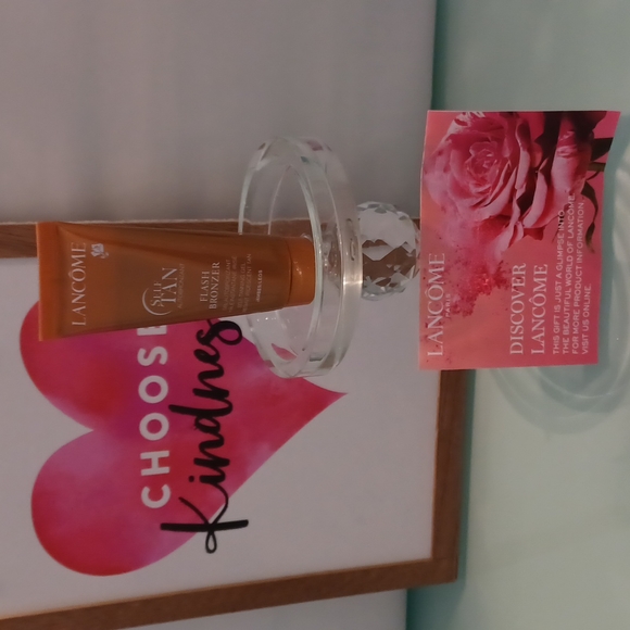 Bath & Body Self Tan Flash Bronzer For Your Legs